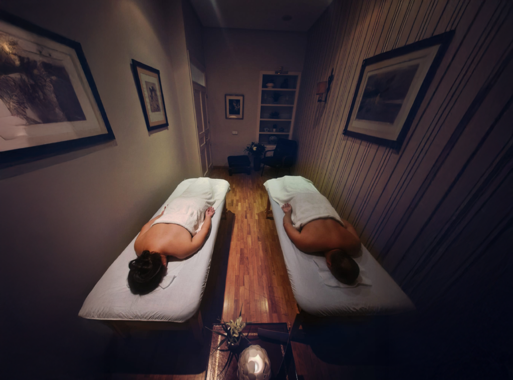 Couple Massage in Lagasca Branch